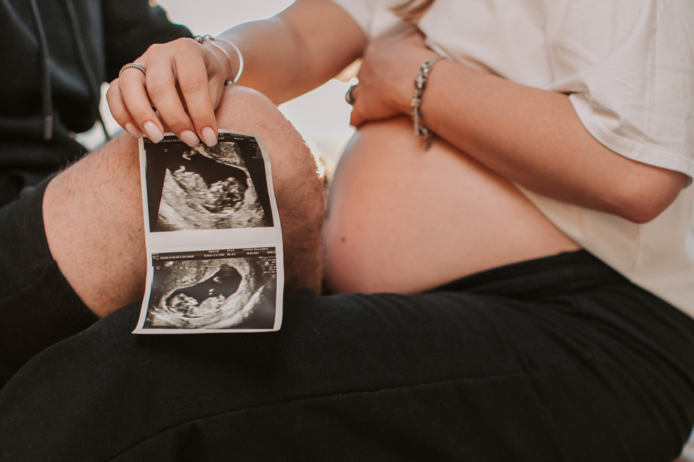 做試管嬰兒期間，男性應該怎么做才能增加試管嬰兒成功率？